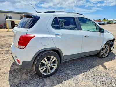 Trzecie zdjęcie samochodu z tyłu: 2020 CHEVROLET TRAX 1LT VIN:KL7CJLSB7LB078646 - miniatura