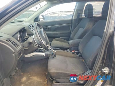 Zdjęcie 7 z 13 samochodu: 2012 MITSUBISHI OUTLANDER SPORT SE VIN:JA4AR4AU3CZ011961 - miniatura