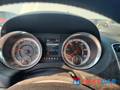 Zdjęcie 9 z 13 samochodu: 2011 DODGE GRAND CARAVAN CREW VIN:2D4RN5DG6BR700050 - miniatura