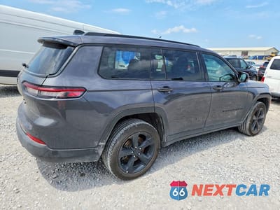 Trzecie zdjęcie samochodu z tyłu: 2025 JEEP GRAND CHEROKEE L LAREDO VIN:1C4RJKAG7S8767134 - miniatura