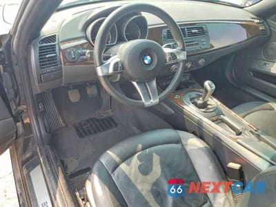 Zdjęcie 8 z 12 samochodu: 2008 BMW Z4 3.0SI VIN:4USBU53508LW93562 - miniatura