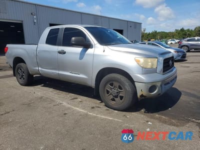 Czwarte zdjęcie samochodu z boku: 2008 TOYOTA TUNDRA GRADE VIN:5TFRU54128X013119 - miniatura