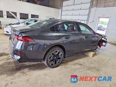 Trzecie zdjęcie samochodu z tyłu: 2025 BMW I5 XDRIVE 40 VIN:WBY13HG06SCT42679 - miniatura
