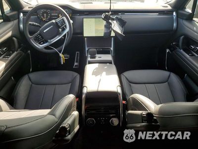 Zdjęcie 8 z 14 samochodu: 2025 LAND ROVER RANGE ROVER SE VIN:SALKPBFU9SA326024 - miniatura