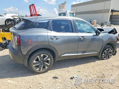 Trzecie zdjęcie samochodu z tyłu: 2026 NISSAN KICKS SV VIN:3N8AP6CB9TL327119 - miniatura