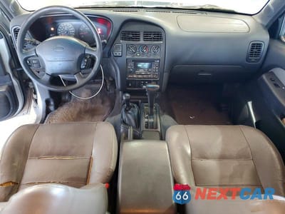 Zdjęcie 8 z 12 samochodu: 1999 NISSAN PATHFINDER XE VIN:JN8AR05Y0XW297288 - miniatura