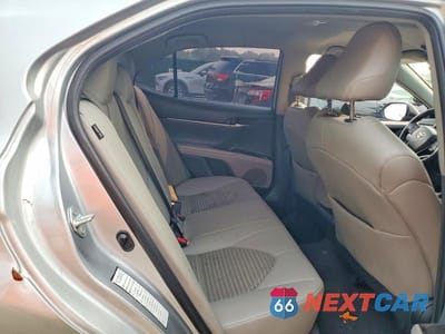 Zdjęcie 10 z 12 samochodu: 2022 TOYOTA CAMRY SE VIN:4T1G11AK9NU711547 - miniatura