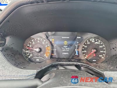 Zdjęcie 9 z 13 samochodu: 2023 JEEP COMPASS LATITUDE VIN:3C4NJDBNXPT519492 - miniatura