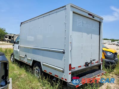 Drugie zdjęcie samochodu z przodu: 2024 GMC SAVANA BOX TRUCK VIN:1GD07RFPXR1176142 - miniatura