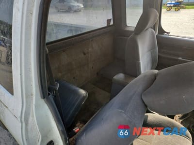 Zdjęcie 10 z 12 samochodu: 1998 NISSAN FRONTIER XE VIN:1N6DD26S1WC381386 - miniatura