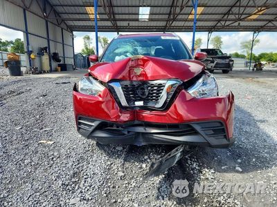 Piąte zdjęcie samochodu w środku: 2019 NISSAN KICKS SV VIN:3N1CP5CU3KL502241 - miniatura