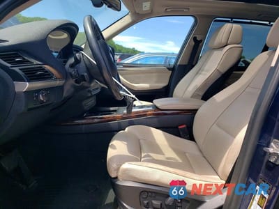 Zdjęcie 7 z 12 samochodu: 2011 BMW X5 XDRIVE35I VIN:5UXZV4C52BL408216 - miniatura