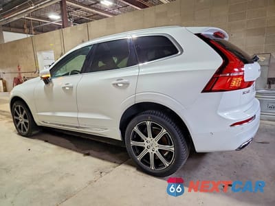 Drugie zdjęcie samochodu z przodu: 2021 VOLVO XC60 T6 INSCRIPTION VIN:YV4A22RL5M1887146 - miniatura