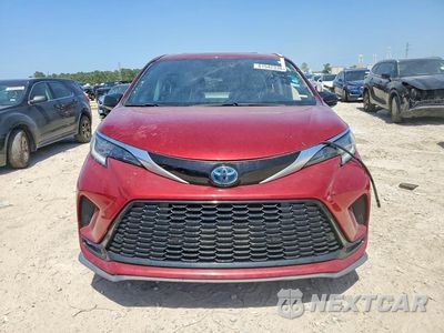 Piąte zdjęcie samochodu w środku: 2022 TOYOTA SIENNA XSE VIN:5TDXRKEC9NS085170 - miniatura