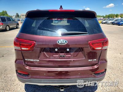 Zdjęcie 6 z 14 samochodu: 2019 KIA SORENTO EX V6 VIN:5XYPH4A52KG454210 - miniatura
