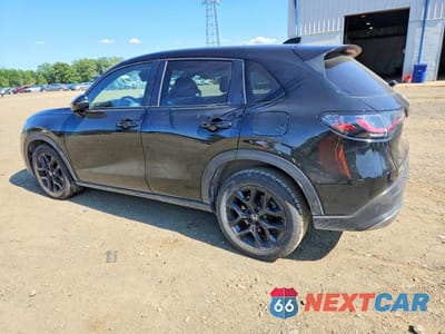 Drugie zdjęcie samochodu z przodu: 2023 HONDA HR-V SPORT VIN:3CZRZ2H51PM732180 - miniatura