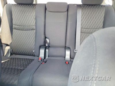 Zdjęcie 10 z 13 samochodu: 2018 NISSAN ROGUE S VIN:5N1AT2MT0JC823695 - miniatura