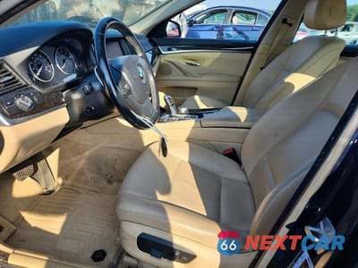 Zdjęcie 7 z 12 samochodu: 2015 BMW 528 XI VIN:WBA5A7C5XFG143764 - miniatura