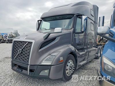 2022 VOLVO VNL SEMI TRUCK 4V4NC9EH9NN288020 - główne zdjęcie licytacji z USA - miniatura