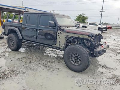 Czwarte zdjęcie samochodu z boku: 2023 JEEP GLADIATOR RUBICON VIN:1C6JJTBMXPL584877 - miniatura