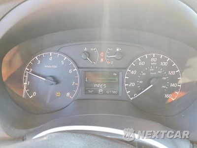 Zdjęcie 9 z 12 samochodu: 2014 NISSAN SENTRA S VIN:3N1AB7AP0EL625630 - miniatura