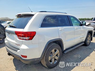 Trzecie zdjęcie samochodu z tyłu: 2013 JEEP GRAND CHEROKEE LAREDO VIN:1C4RJFAG6DC614929 - miniatura