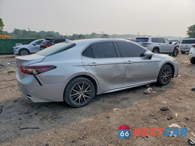 Trzecie zdjęcie samochodu z tyłu: 2022 TOYOTA CAMRY SE VIN:4T1G11AK9NU711547 - miniatura