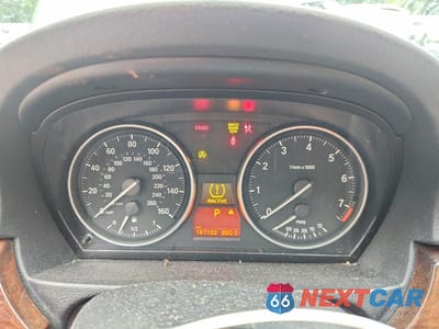Zdjęcie 9 z 12 samochodu: 2010 BMW 328 XI SULEV VIN:WBAPK5C50AA647679 - miniatura