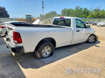 Trzecie zdjęcie samochodu z tyłu: 2016 RAM 1500 ST VIN:3C6JR7DM6GG264112 - miniatura