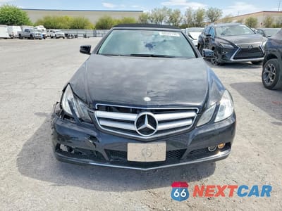 Piąte zdjęcie samochodu w środku: 2011 MERCEDES-BENZ E 350 VIN:WDDKK5GF0BF113222 - miniatura