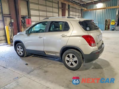 Drugie zdjęcie samochodu z przodu: 2016 CHEVROLET TRAX 1LT VIN:3GNCJPSB9GL170959 - miniatura