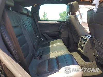 Zdjęcie 11 z 13 samochodu: 2017 VOLKSWAGEN TOUAREG WOLFSBURG VIN:WVGRF7BP0HD001531 - miniatura