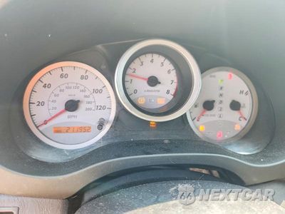 Zdjęcie 9 z 13 samochodu: 2004 TOYOTA RAV4 BASE VIN:JTEHD20V240023411 - miniatura