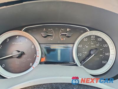 Zdjęcie 9 z 12 samochodu: 2014 NISSAN SENTRA SV VIN:3N1AB7APXEY255046 - miniatura