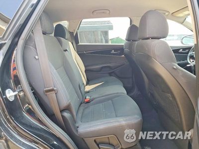 Zdjęcie 11 z 14 samochodu: 2018 KIA SORENTO L VIN:5XYPG4A34JG425873 - miniatura