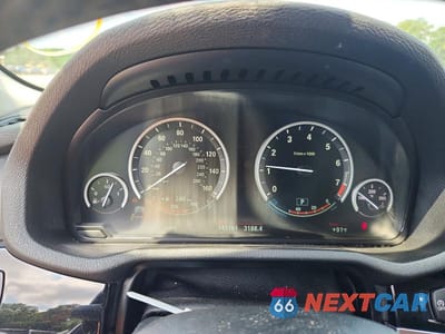 Zdjęcie 9 z 12 samochodu: 2017 BMW X3 SDRIVE28I VIN:5UXWZ7C57H0V85766 - miniatura