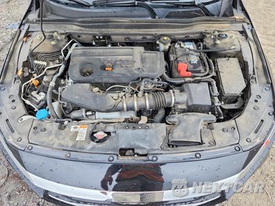 Zdjęcie 11 z 12 samochodu: 2021 HONDA ACCORD TOURING VIN:1HGCV2F96MA026927 - miniatura