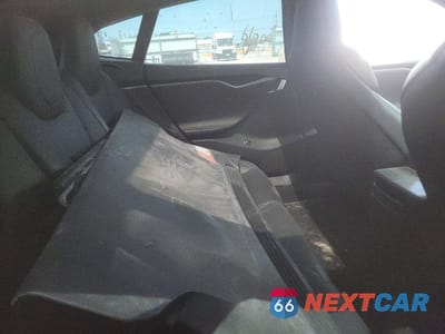 Zdjęcie 10 z 12 samochodu: 2018 TESLA MODEL S VIN:5YJSA1E41JF285480 - miniatura