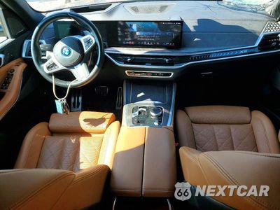 Zdjęcie 8 z 14 samochodu: 2024 BMW X5 XDRIVE50E VIN:5UX43EU08R9V04612 - miniatura
