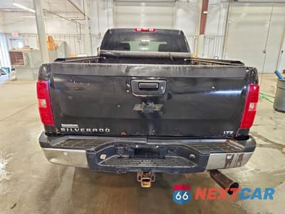 Zdjęcie 6 z 12 samochodu: 2009 CHEVROLET SILVERADO K2500 HEAVY DUTY LTZ VIN:1GCHK63609F151351 - miniatura