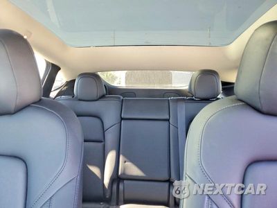 Zdjęcie 10 z 13 samochodu: 2022 TESLA MODEL Y VIN:7SAYGDEF2NF446701 - miniatura