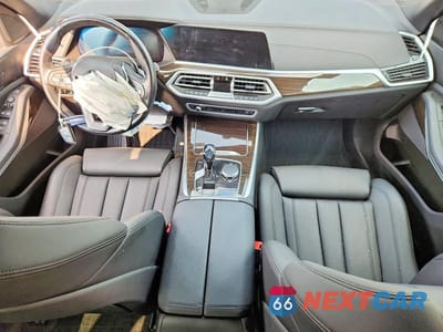 Zdjęcie 8 z 14 samochodu: 2021 BMW X5 XDRIVE40I VIN:5UXCR6C0XM9G08340 - miniatura