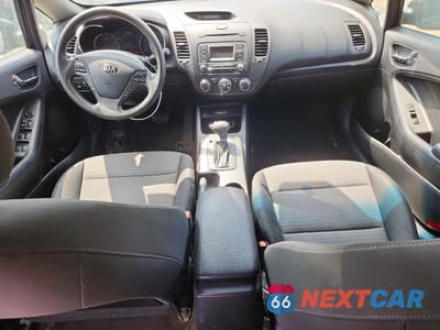 Zdjęcie 8 z 12 samochodu: 2014 KIA FORTE LX VIN:KNAFX4A65E5097560 - miniatura