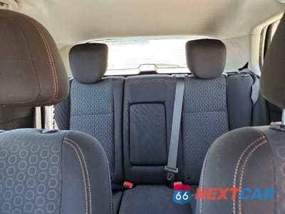 Zdjęcie 10 z 13 samochodu: 2020 CHEVROLET TRAX LS VIN:3GNCJKSB5LL122002 - miniatura
