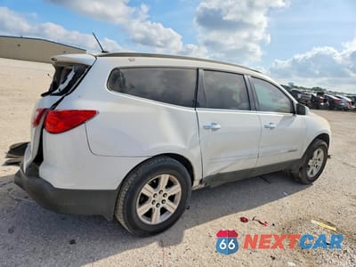 Trzecie zdjęcie samochodu z tyłu: 2009 CHEVROLET TRAVERSE LT VIN:1GNER23D09S122145 - miniatura