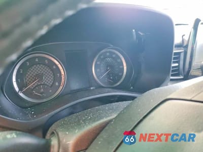 Zdjęcie 9 z 12 samochodu: 2020 HYUNDAI VELOSTER 2.0L PREMIUM VIN:KMHTG6AF1LU029613 - miniatura