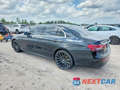 Drugie zdjęcie samochodu z przodu: 2022 MERCEDES-BENZ E 350 VIN:W1KZF8DB7NB086232 - miniatura