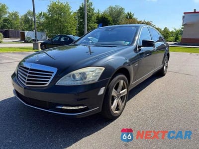 Drugie zdjęcie samochodu z przodu: 2012 MERCEDES-BENZ S 550 4MATIC VIN:WDDNG9EB5CA490925 - miniatura