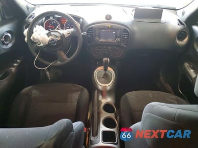 Zdjęcie 8 z 12 samochodu: 2016 NISSAN JUKE S VIN:JN8AF5MV3GT655126 - miniatura