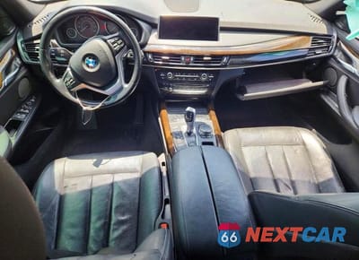 Zdjęcie 8 z 13 samochodu: 2017 BMW X5 SDRIVE35I VIN:5UXKR2C31H0U24295 - miniatura